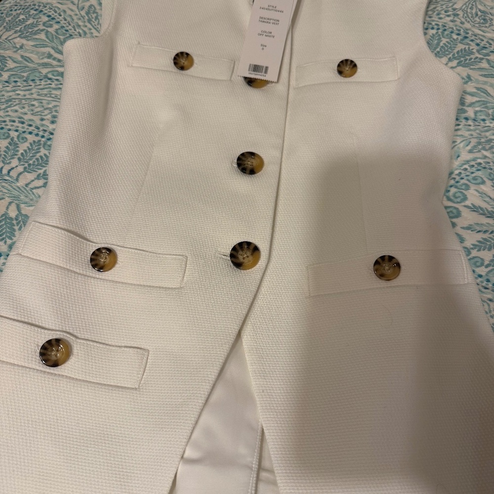 Tamara white vest Veronica beard